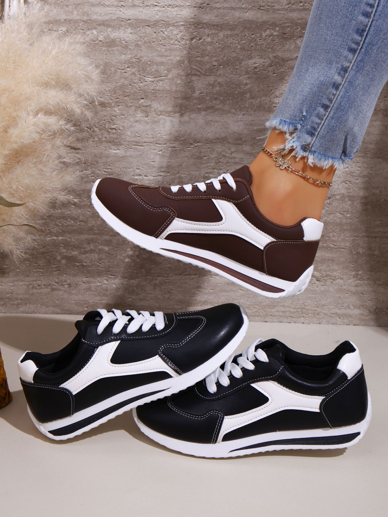 (⏳NOW ON: 70% OFF Sale! 🔥)Women’s Retro Colorblock Casual Sneakers – Soft Comfortable Everyday Shoes