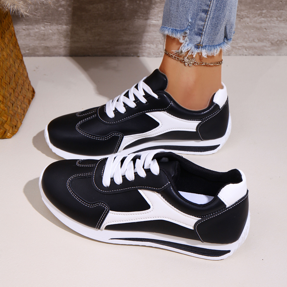 (⏳NOW ON: 70% OFF Sale! 🔥)Women’s Retro Colorblock Casual Sneakers – Soft Comfortable Everyday Shoes