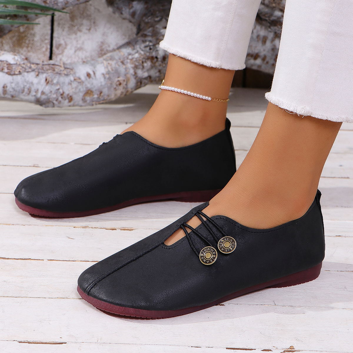 💝Summer Sale ⭐ Women's Elegant soft sole round toe buckle decoration Flat Shoes