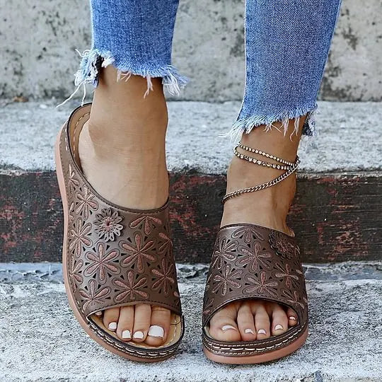 Last Day 49% OFF!!!|Women Leather Soft Footbed Sandals