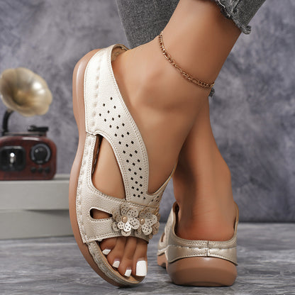 Wedge-heeled Thick-soled Hollow Rivet Flower Slippers