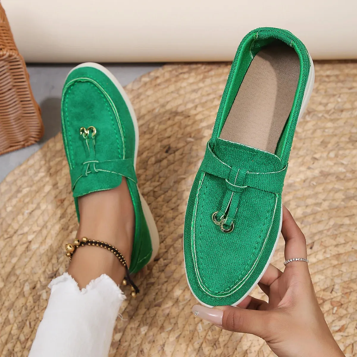 💝Summer Sale⭐Comfortable Women's Slip-On Sneakers: Casual Flat Loafers for Walking