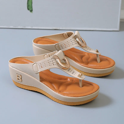 Women's sandals, comfortable flip-flops with arch support, summer casual wedge heels.