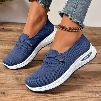 Slip On Sneakers Women Breathable Mesh Knitted Women Low Top Walking Shoes Lightweight Wide Width Non-Slip Shoes