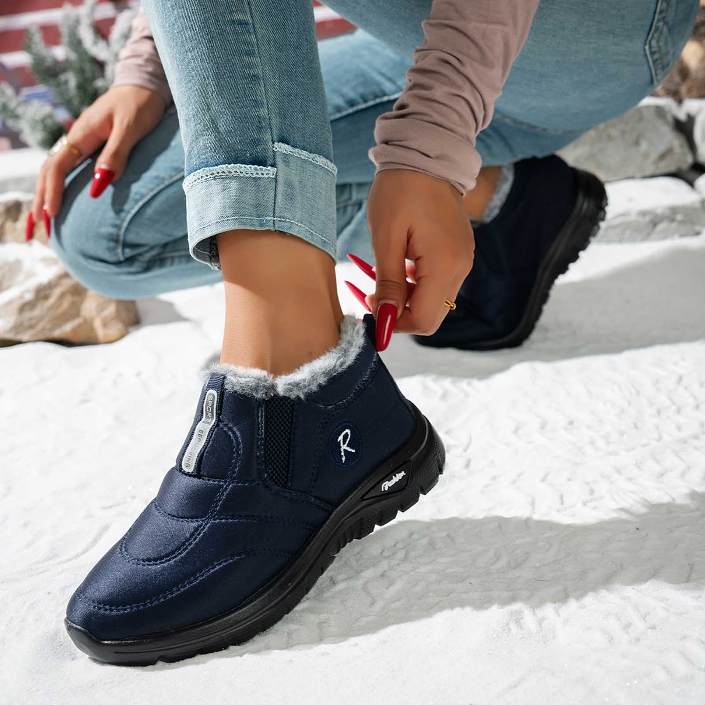 (⏳NOW ON: 50% OFF Sale! 🔥)Snow Boots for Women Slip on Winter Warm Shoes Fashion